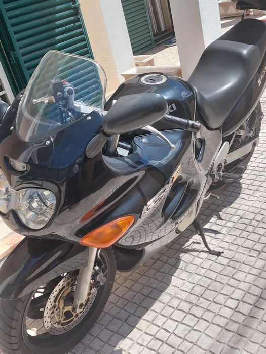 Vendo Suzuki gsx750f  imaculada