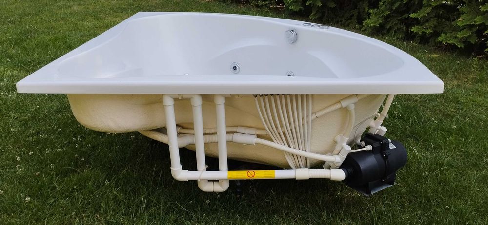 Wanna Riho Neo 140x140 z hydromasażem HIT Hydro +Nogi +Syfon