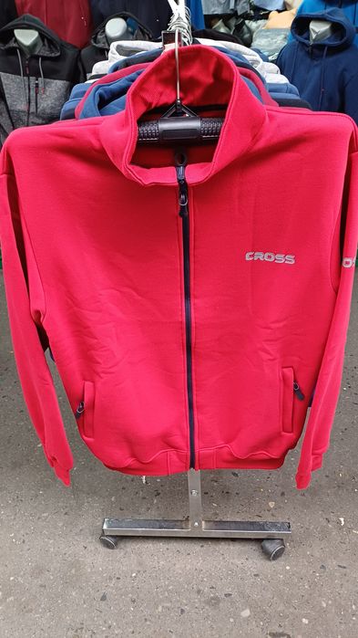 Bluza męska czerwona CROSS  L.