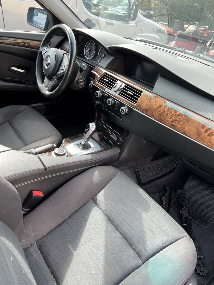 Bmw E61 LCI 523i 2007 automat cały na części A68/7