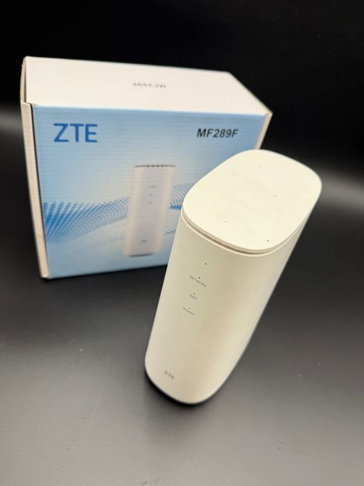Router ZTE MF289F Komplet