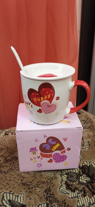 Чашка з кришкою та ложкою