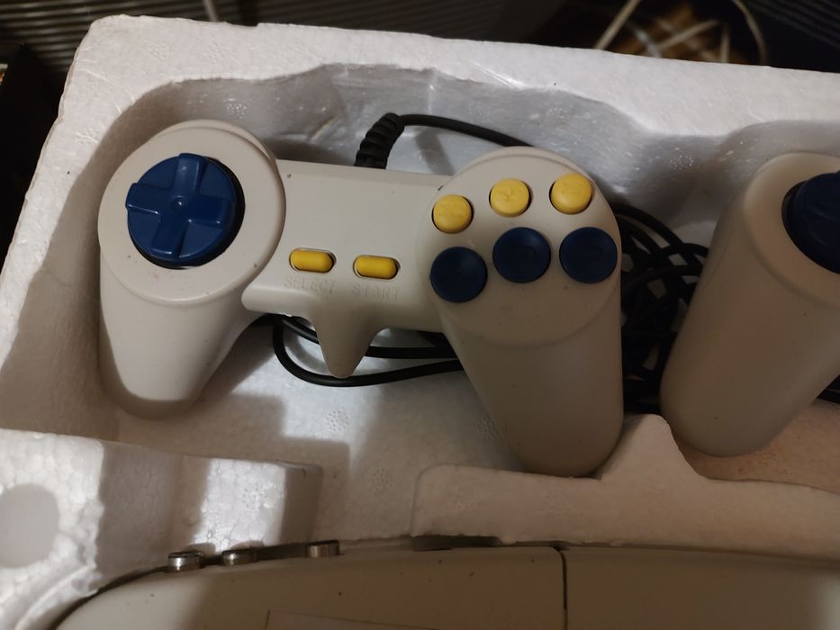 Игровая приставка Dendy-клавиатура