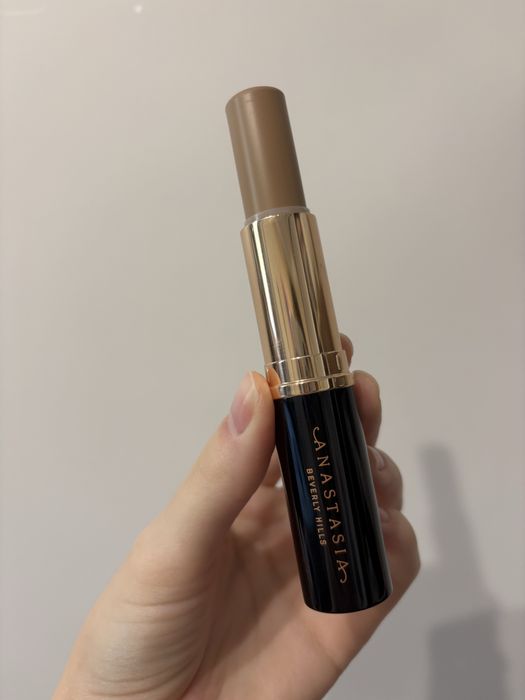 Anastasia Beverly Hills Contour Stick Shadow