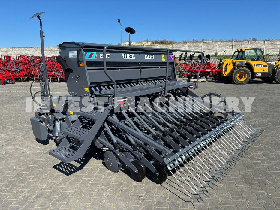 Agregat uprawowo-siewny EURO-MASZ nabudowany BEZORKOWIEC brona siewnik