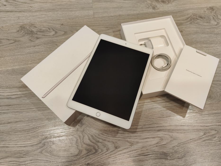 iPad 8 (128 GB) wi fi– Estado Impecável