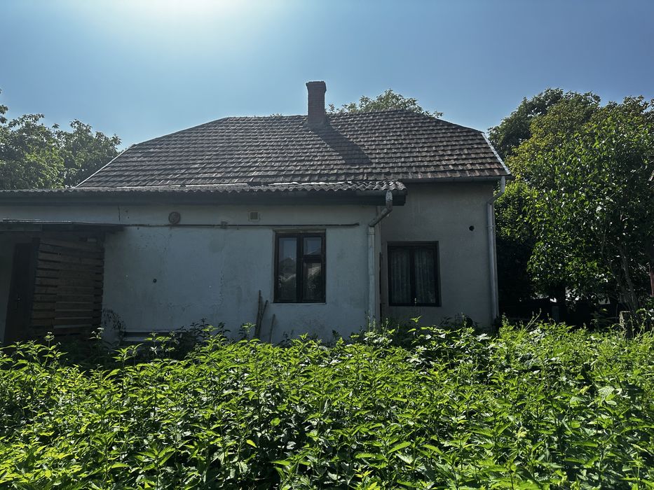 Продаж будинок 80 кв. м  з землею 7 соток м. Жидачів