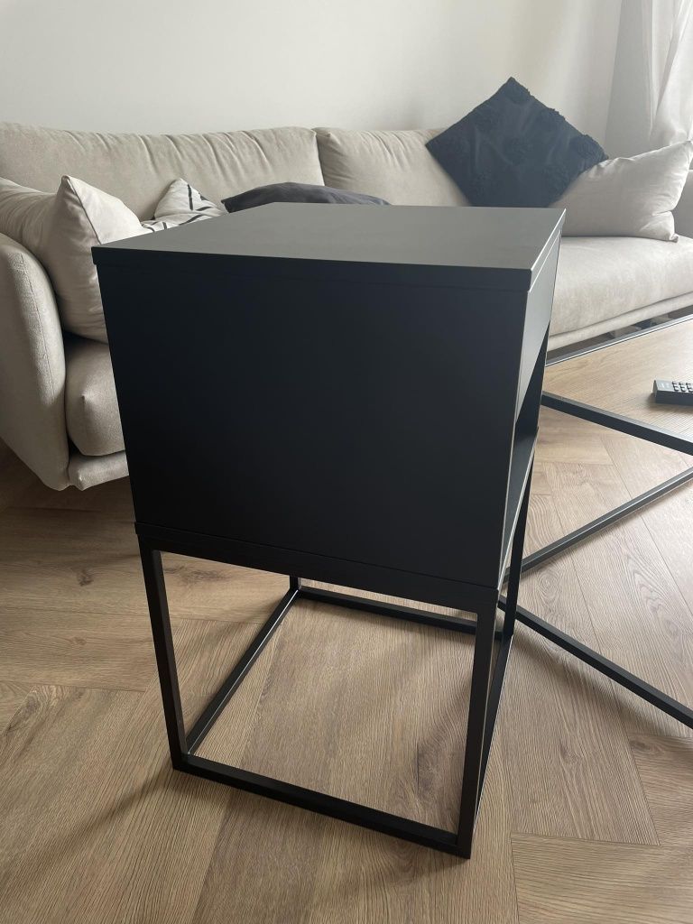 Szafka nocna Ikea VIKHAMMER czarna 38X40