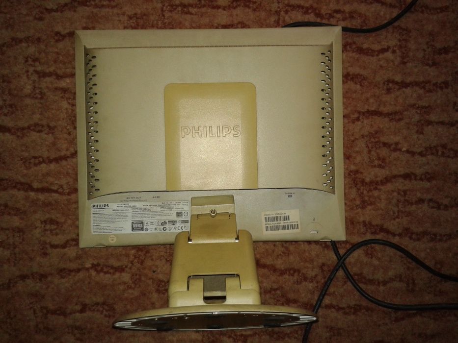 monitor Philips 15"