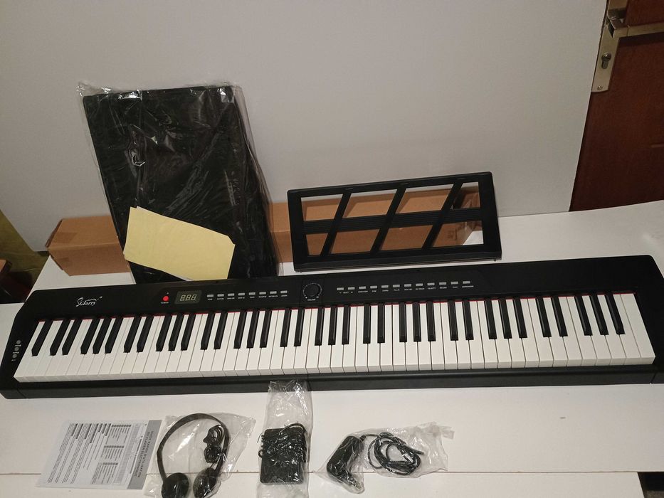 Keyboard glarry 88 klawiszy+ stojak + dodatki