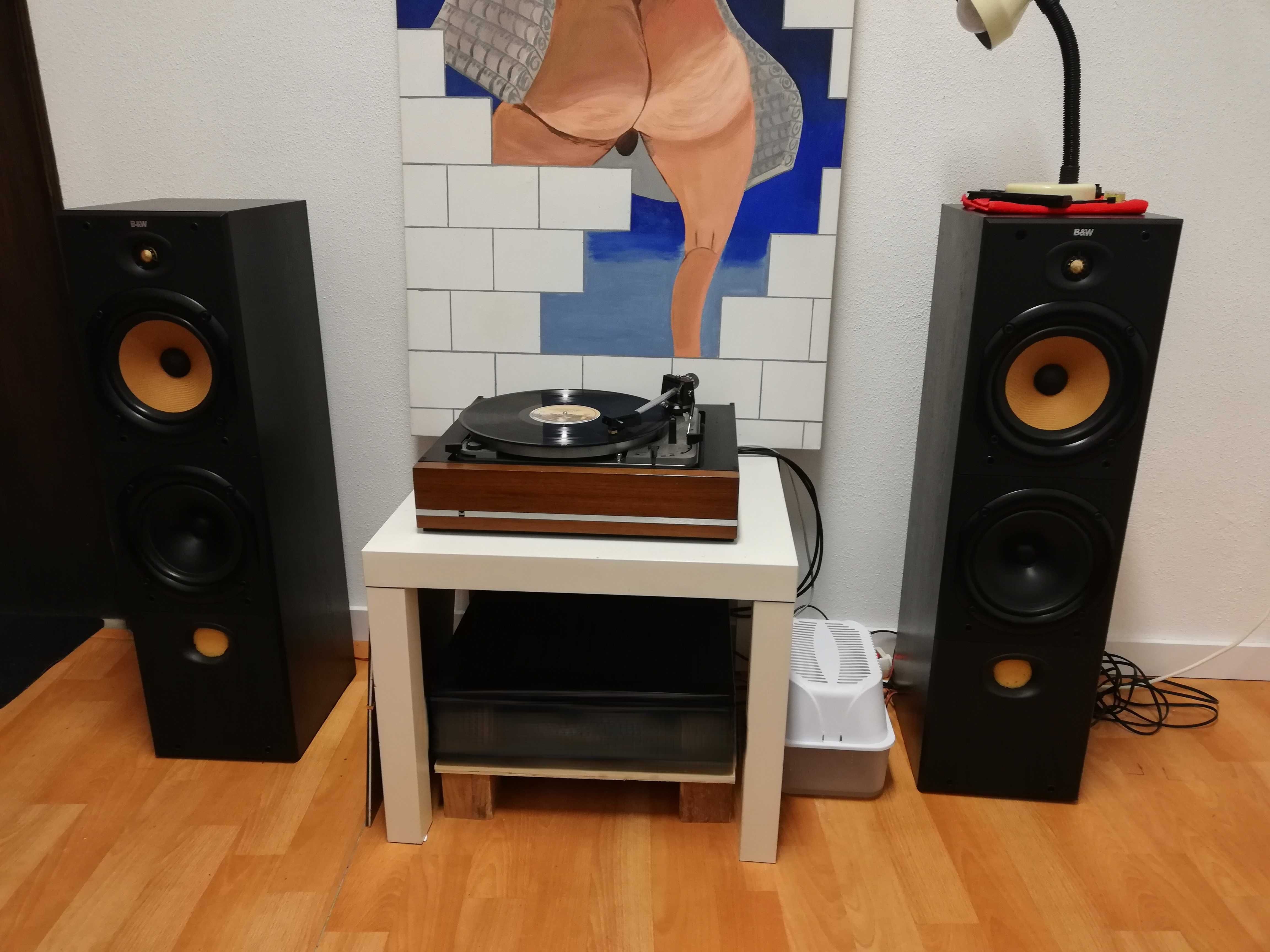 Vendo Colunas B&W DM 603  (ler descrição abaixo)
