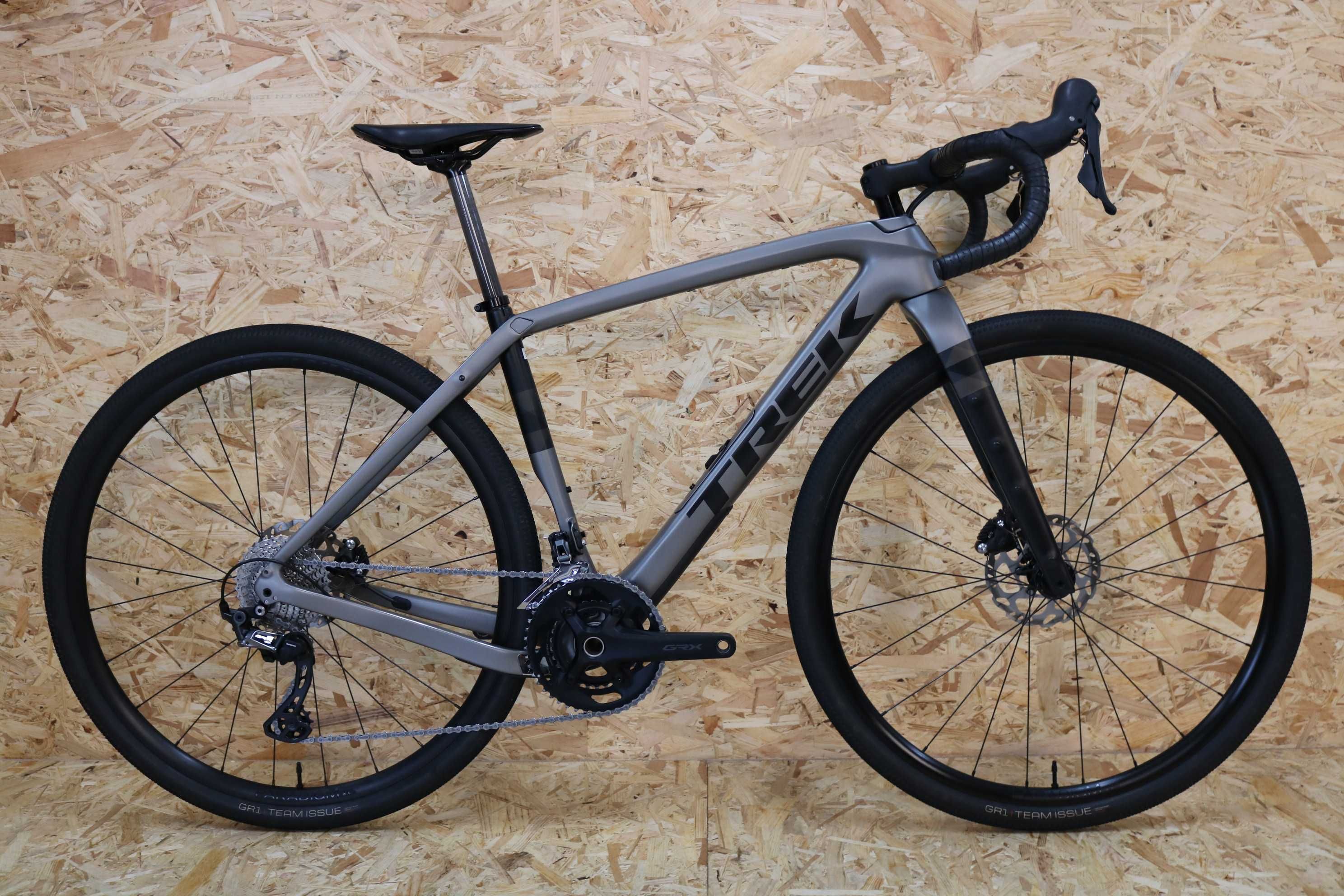 Bicicleta Gravel carbono Trek Checkpoint - GRX 11v - Pouco uso
