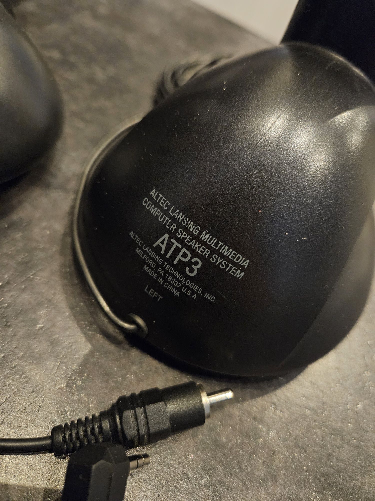 ALTEC LANSING ATP3 Zestaw głośników z subwooferem