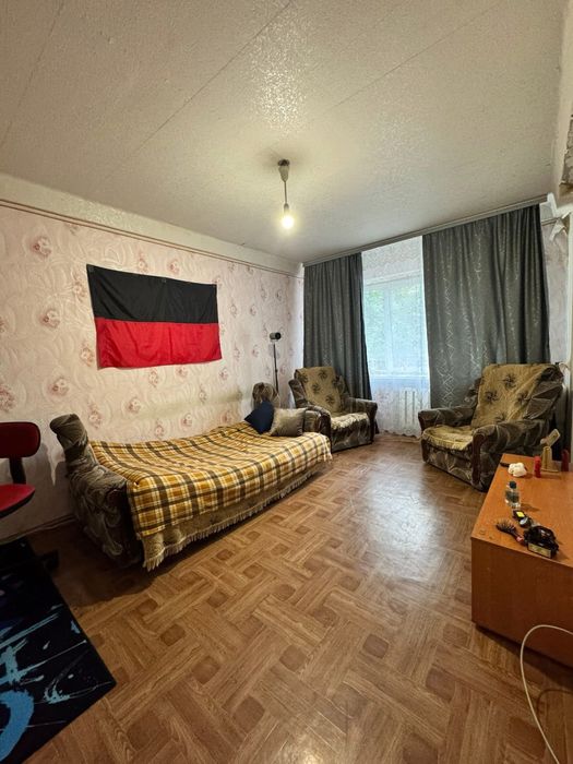 Продам 2 кімнатну квартиру на 1 поверсі