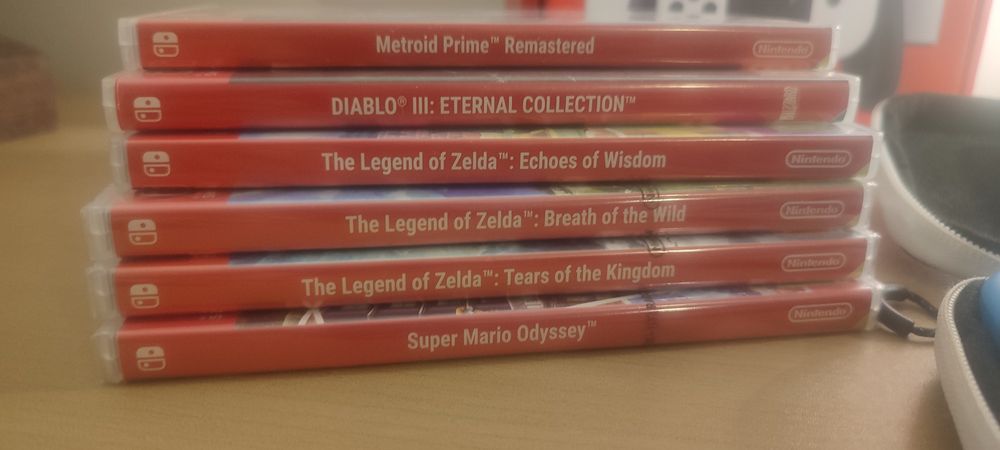 Nintendo Switch OLED + 6 jogos
