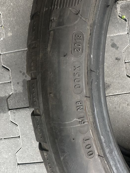 Шини зимові Michelin Pilot Alpin 5 275/40/R21 та 305/35/R21