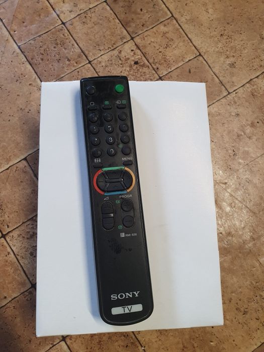 Pilot tv sony RM-836
