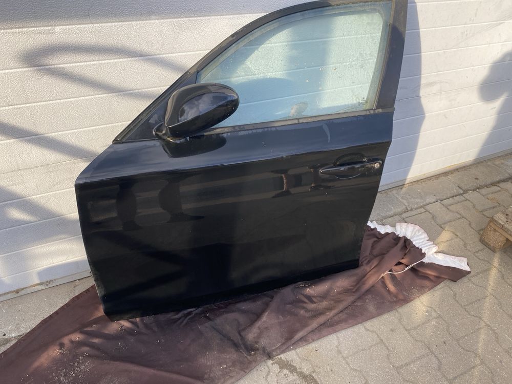Drzwi lewy przod przednie bmw e87 475 europa