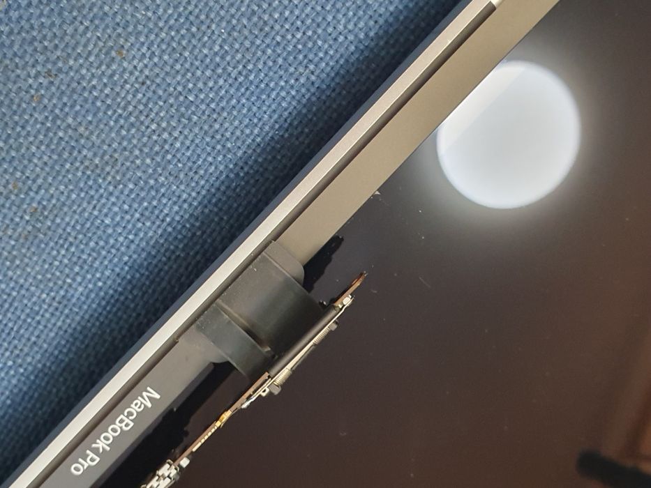 Дисплей матриця apple macbook pro a1707 silver