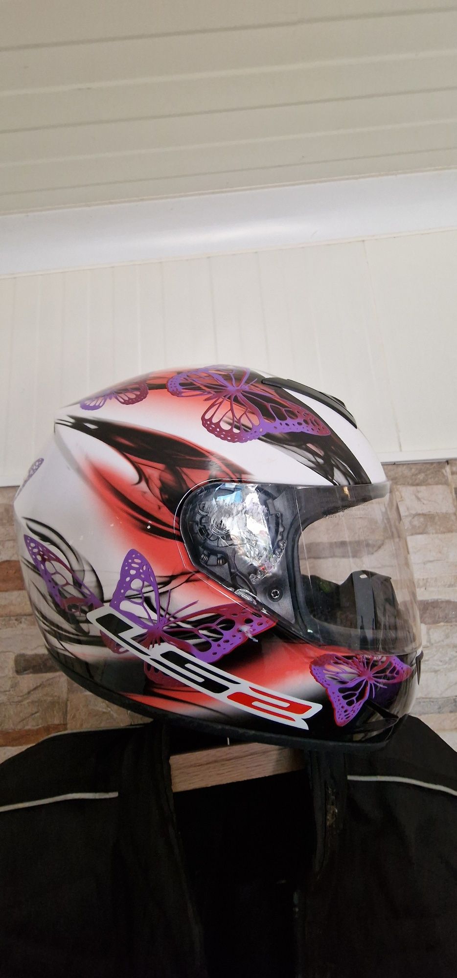 Capacete LS2 Mulher