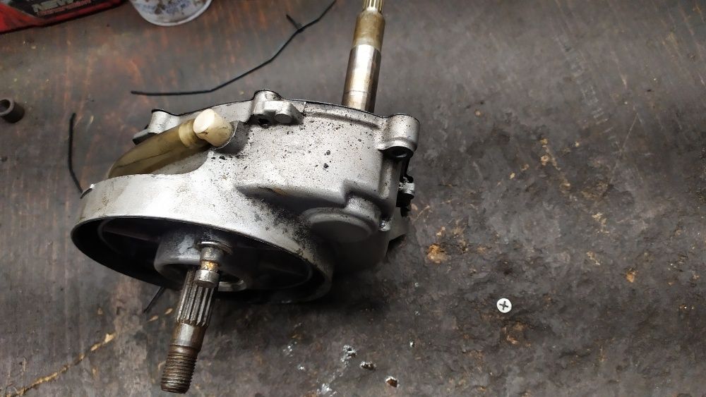 Продам редуктор в сборе на Yamaha SA-36/39