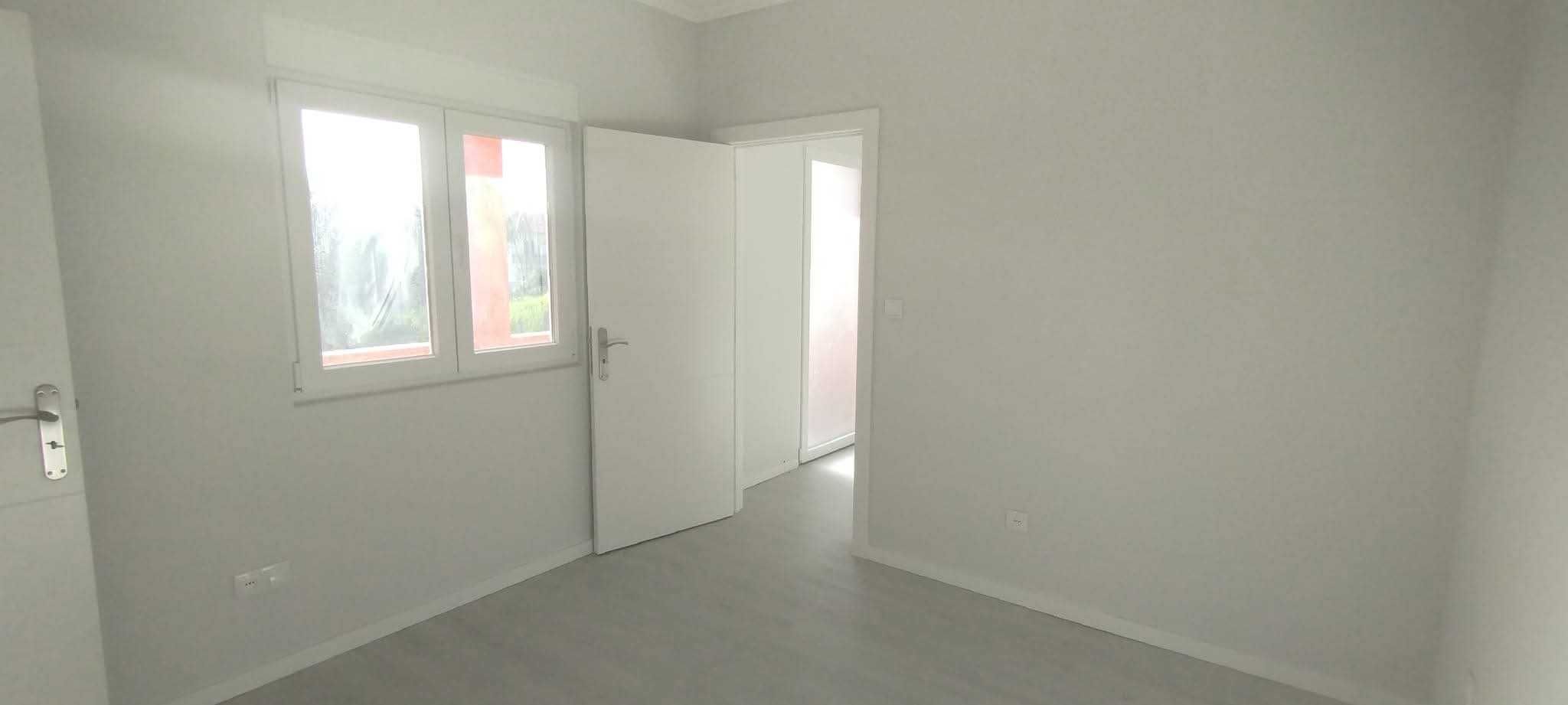 Moradia T3 Remodelada com 2 Suítes — Arco da Calheta (Madeira)