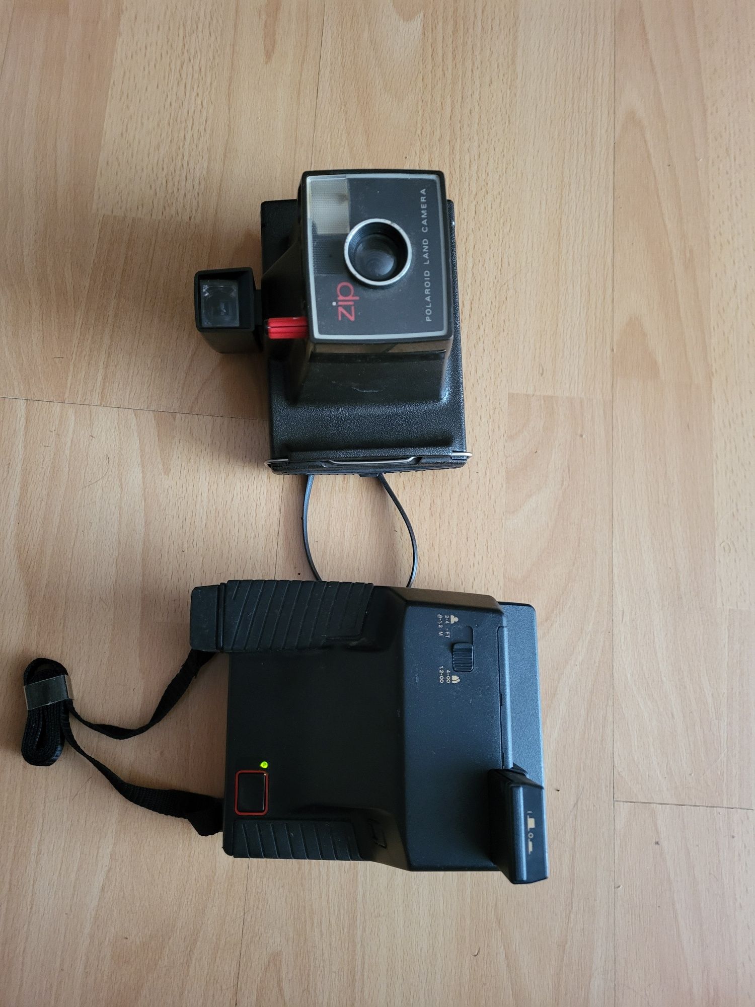 Polaroid .aparat polaroid przedmiot kolekcjonerski