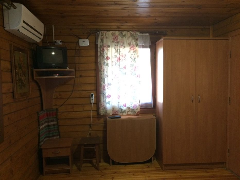 Здам будинок біля термальних вод Берегово Косино на березі озера Дийда