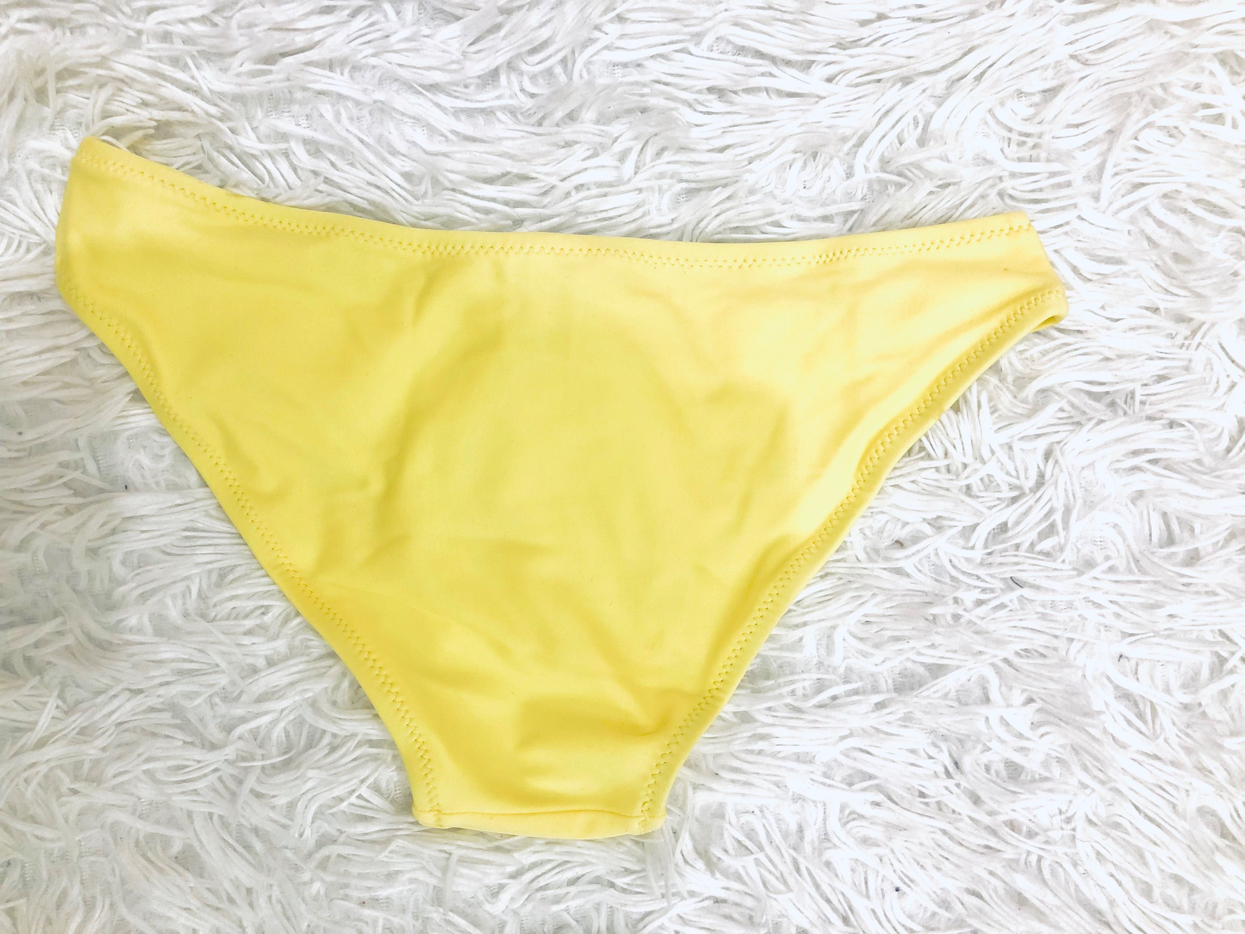 Żółty kostium bikini  z frędzelkami NOWY