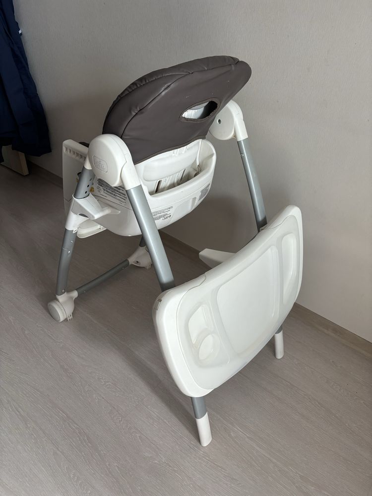 Продается детский стульчик для кормления Joie Multiply Petite City