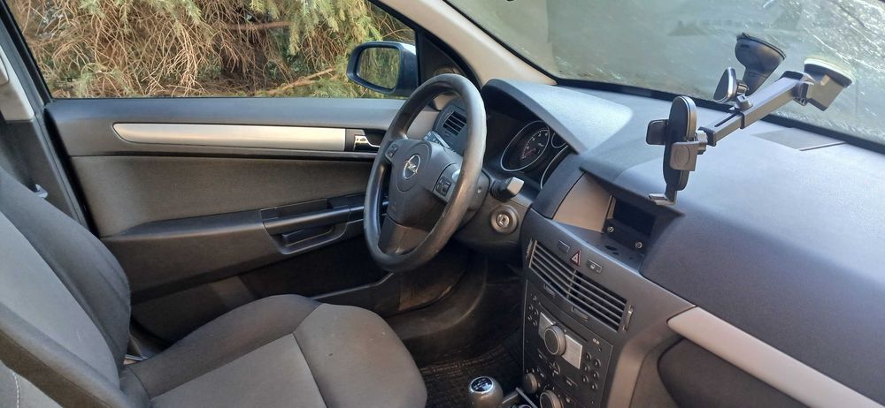 Opel Astra H 1.4  benz/gaz