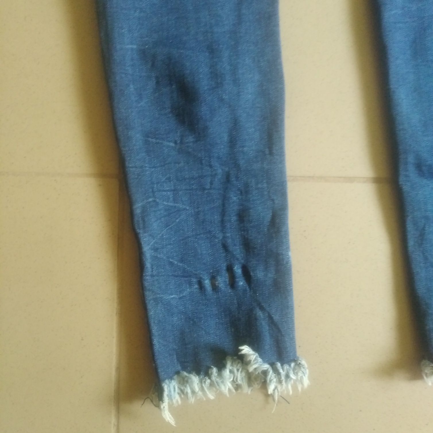 Spodnie damskie jeansowe rozmiar M/L