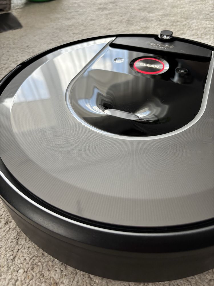 Smart odkurzacz iRobot Roomba i7 idealny stan