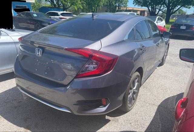 Honda Civic 2021 року