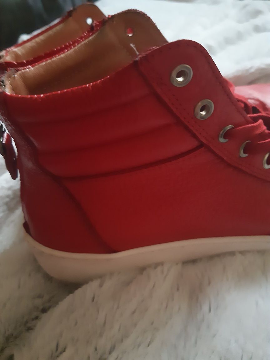 Wyprzedaż ceny do negocjacji zapraszam Badura buty sznurowane
