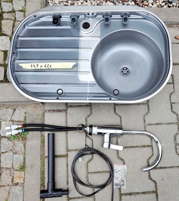 Zlew do campera przyczepy SMEV z wylewką