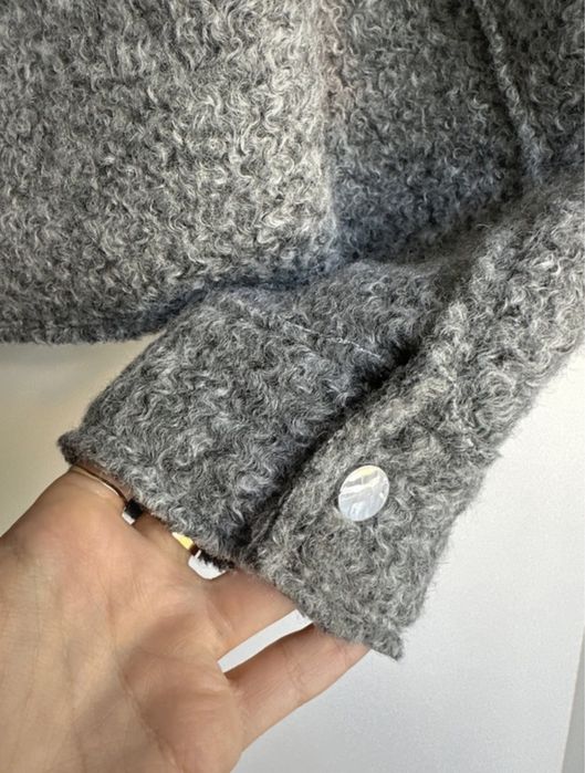 Krótka kurtka boucle Zara szara jesienna przejściowa przejściówka XS