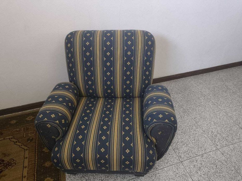 Conjunto de 3 sofás