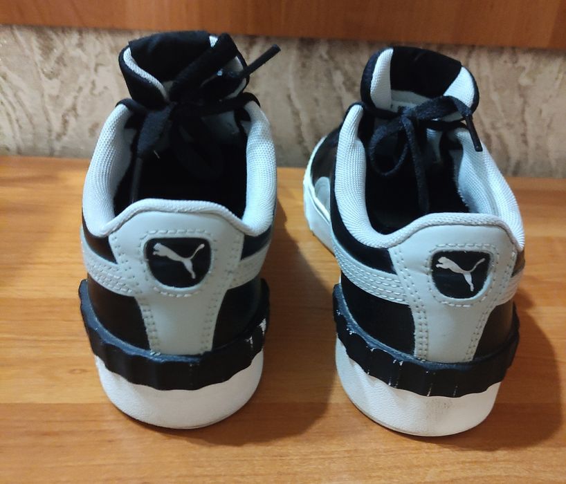 Кроссовки женские Puma