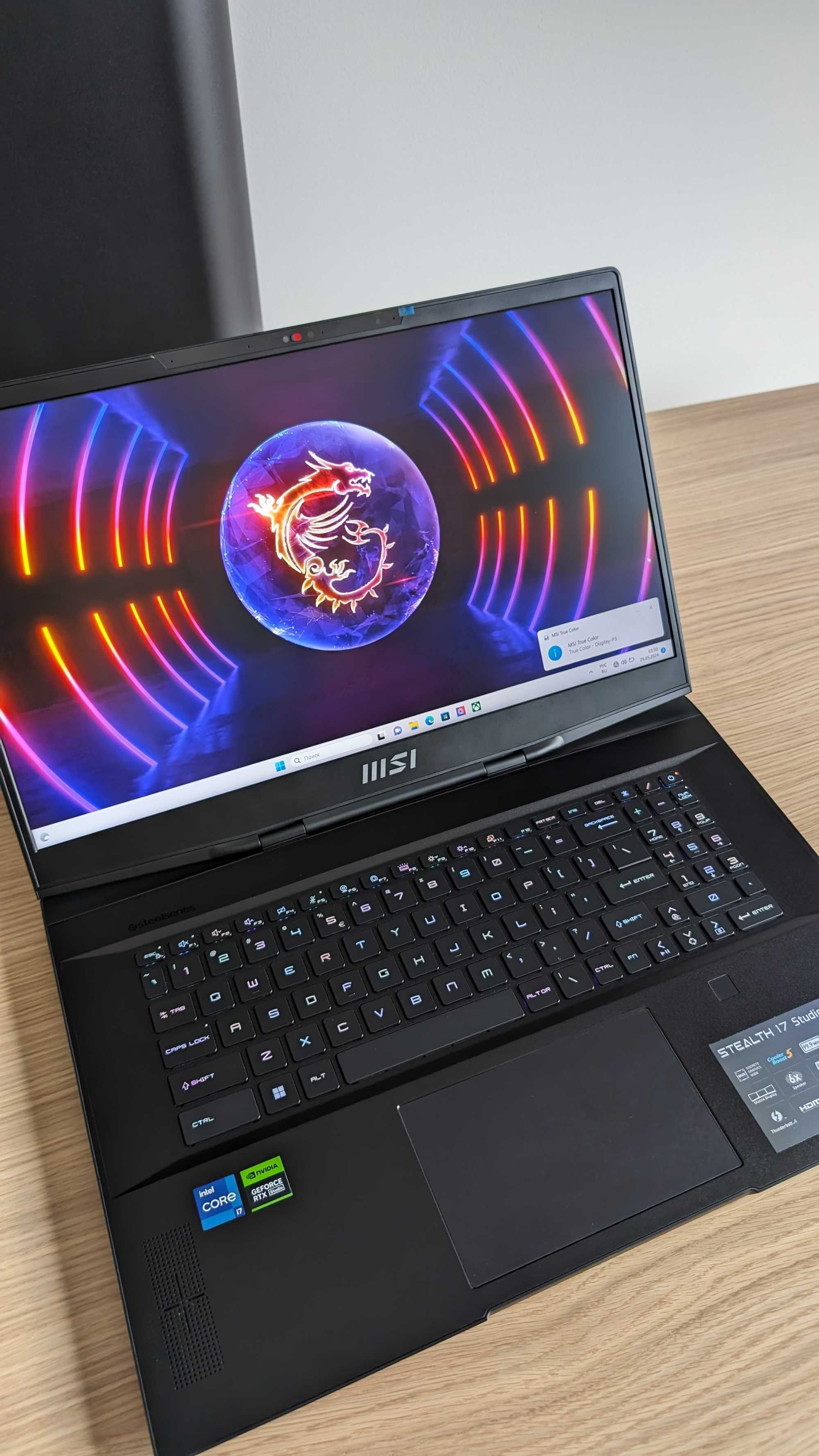 Gamingowy Laptop MSI Stealth 17 Studio A13VG-025PL