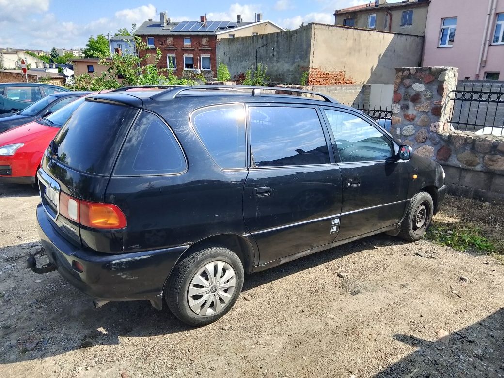 Toyota Picnic stan dobry Ważne opłaty