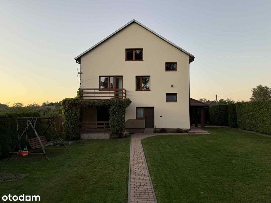 Dom + garaż 3 stanowiskowy