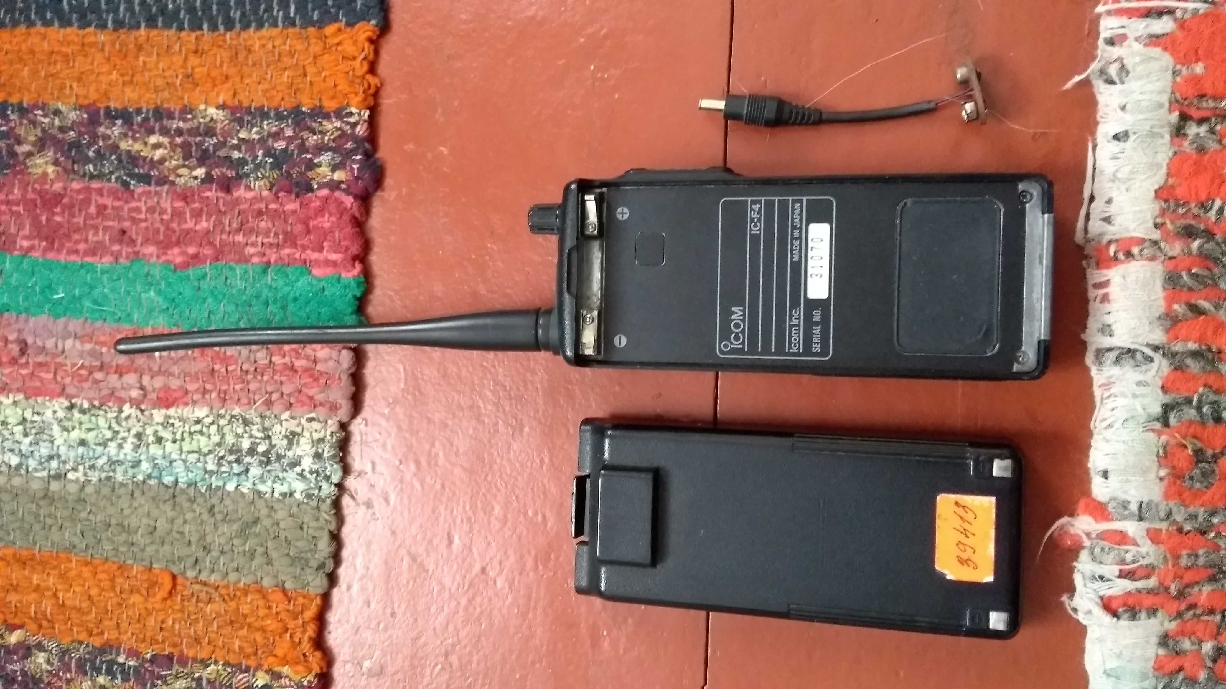 Icom f4 sn31070 400-440мгц радиостанция профессиональная рация