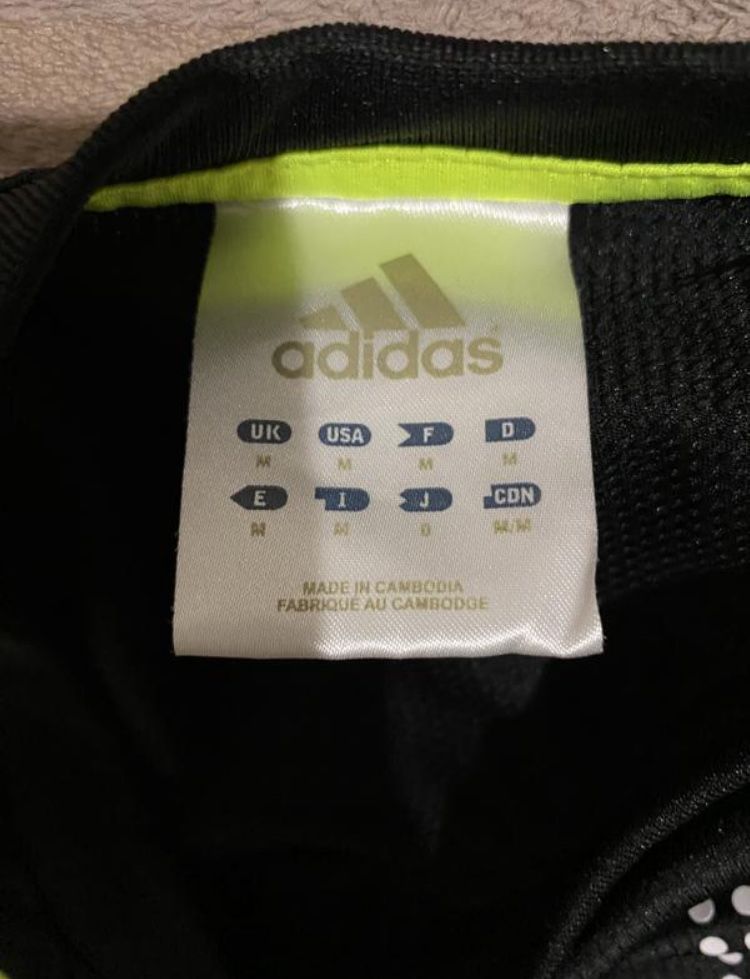 Футболка  Adidas
