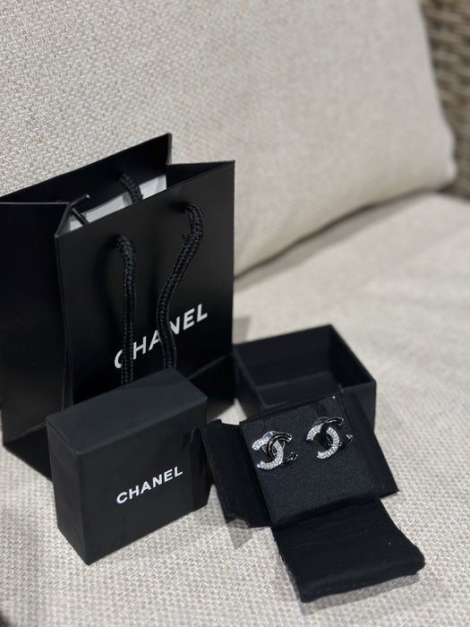 Серьги Chanel бу
