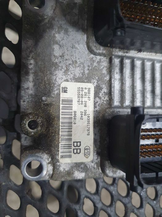 Komputer sterownik silnika Opel 1.4 benzyna z14xep Astra Corsa sprawny