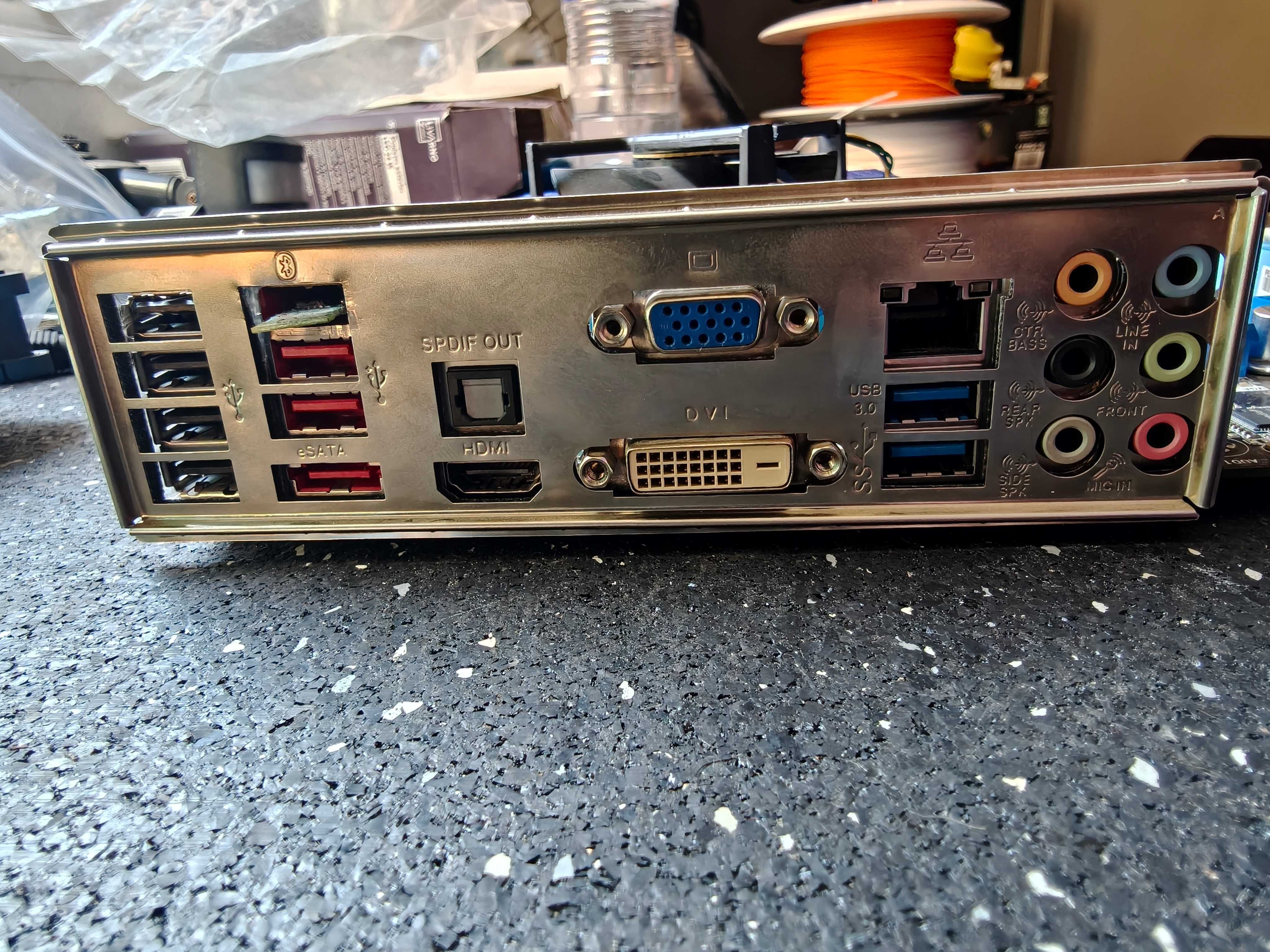 i7 2600k + 8GB RAM