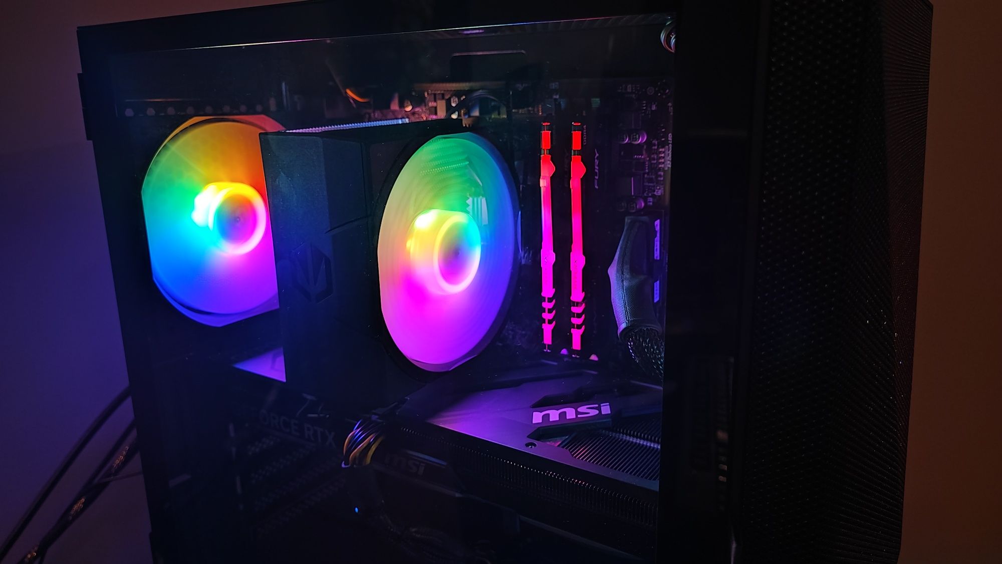 Komputer gamingowy RTX 4060 Ti / Ryzen 5 5500 / 16GB RAM / SSD NVMe