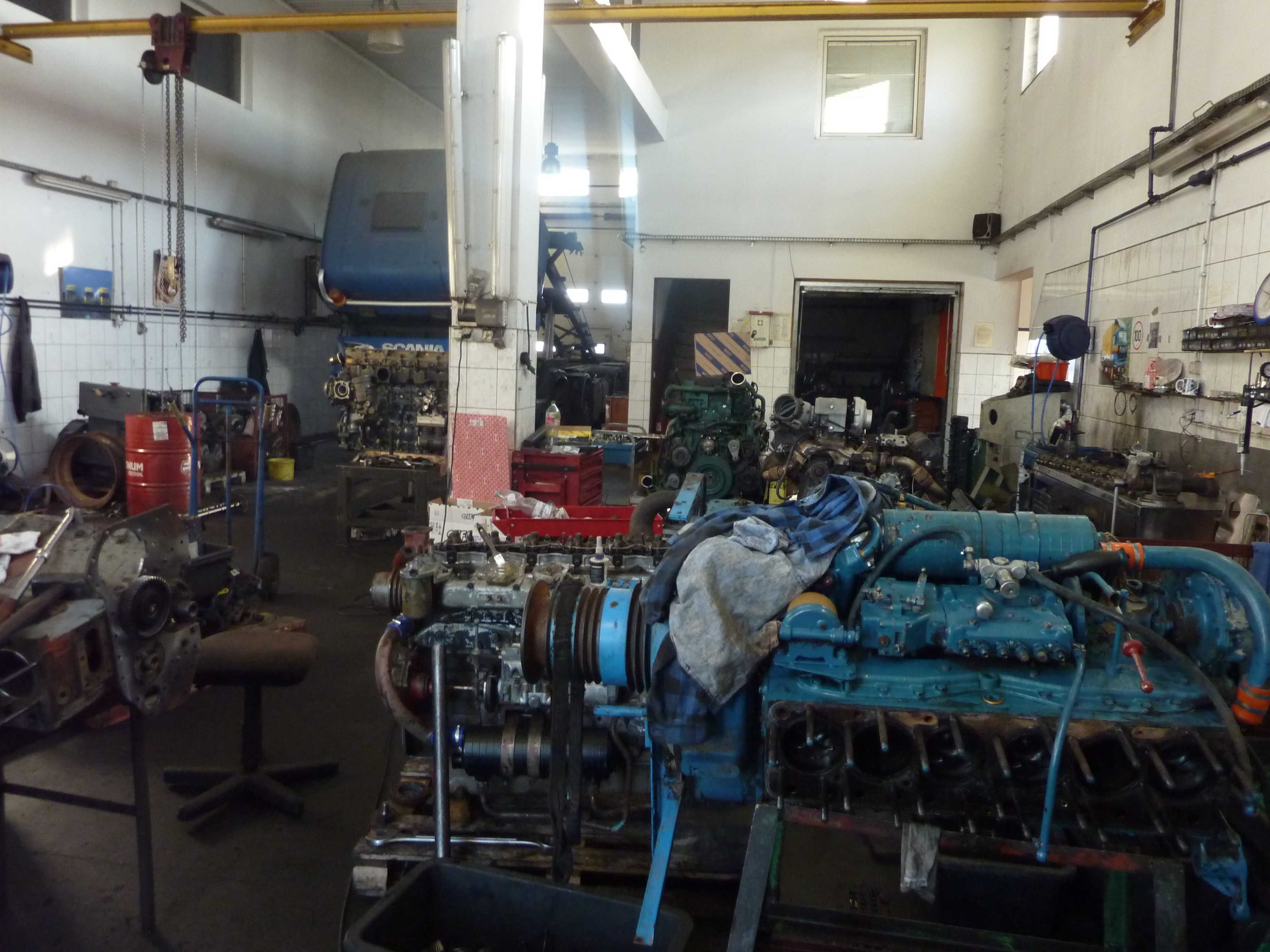 Głowica sw400 turbo  i  zwykła po regeneracji do kombajnu bizon