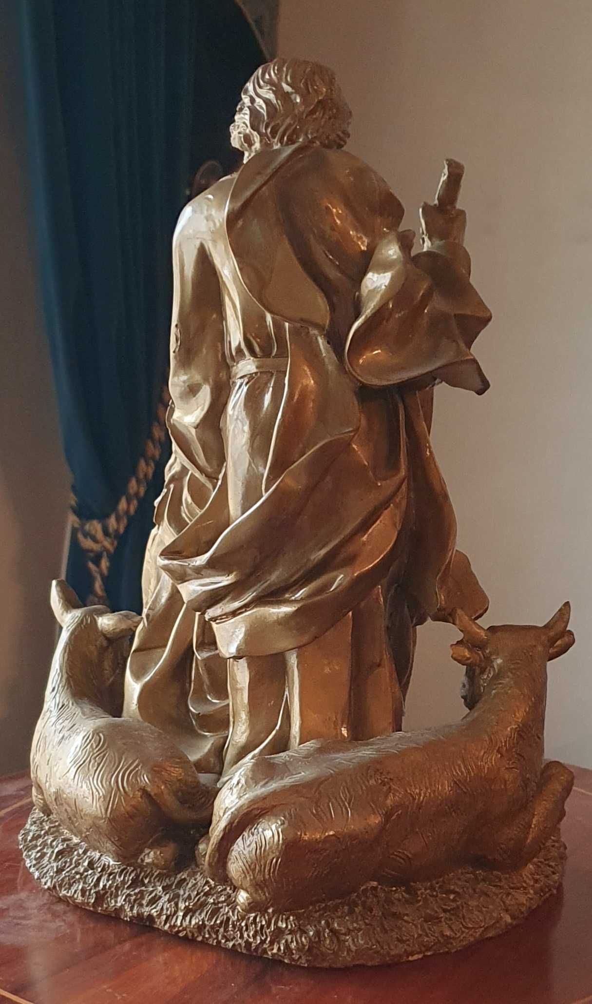 Arte Sacra - Escultura dourada da Natividade.